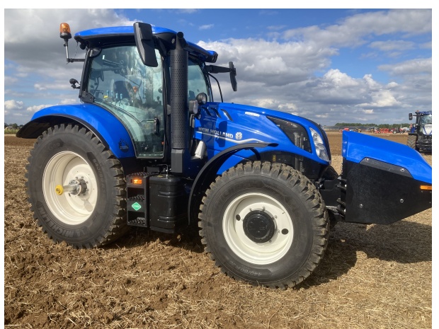 New Holland T6.180 Methane